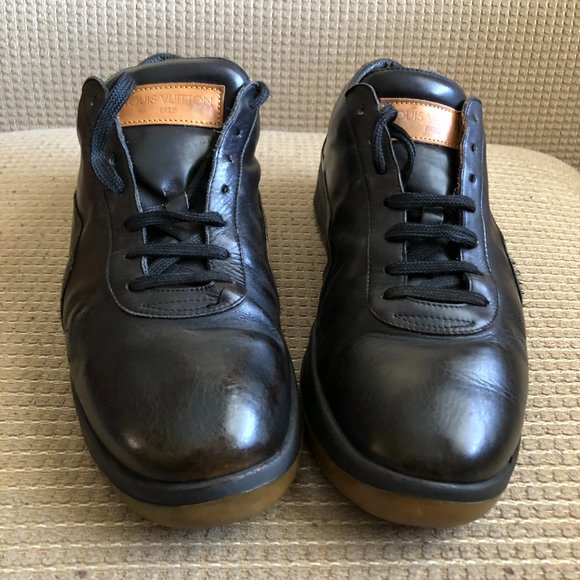 Louis Vuitton Men\'s Brown Shoes. main image 13